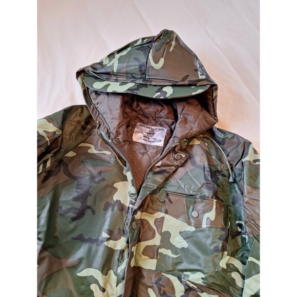 VTG Seaway Mens Camo Hunting Parka Jacket Rain Coat S 42" Insulated Hooded NWOT - Picture 4 of 6